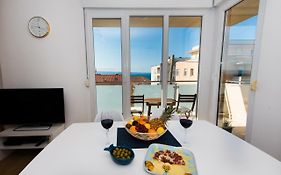 Blue Laguna With Seaview